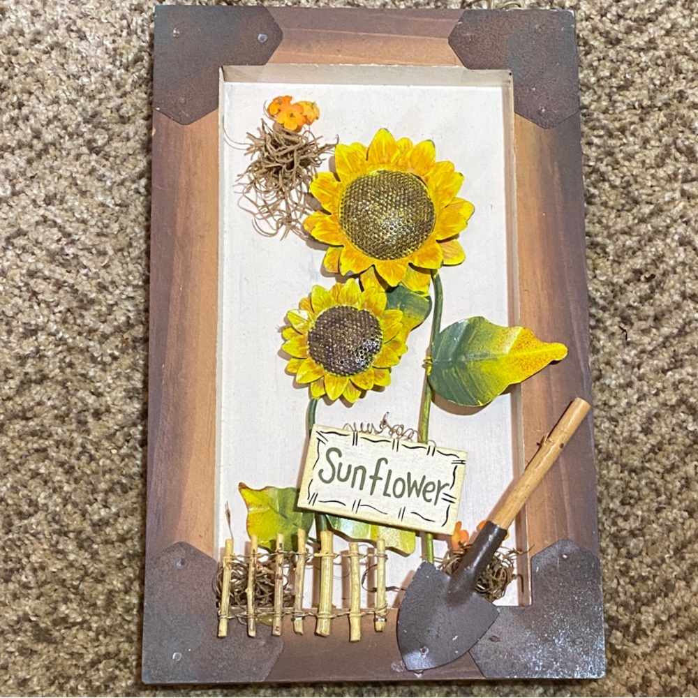 Rustic Sunflower Wall Art Metal & Wood Frame Farmhouse Decor